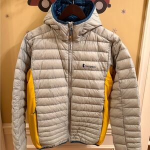 Cotopaxi Fuego Goose Down Light Gray and Bright Yellow Hooded Jacket 800 fill